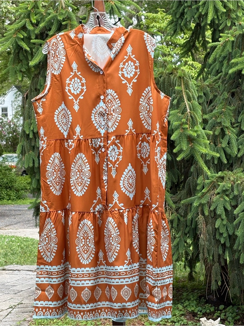 NWOT Tiered Block Print Pattern Dress